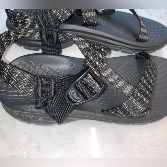 Look New Chaco Men’s Z1 Classic Black Water Sandals Size 11 - Picture 2 of 7
